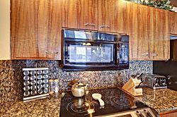 Kahana Outrigger Oceanfront Condo 3BD 