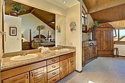 Kahana Outrigger Oceanfront Condo 3BD 