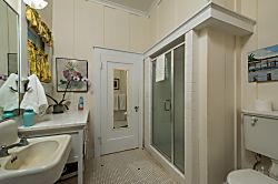 Hale Pohaku Beachfront Home Waimanalo