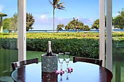 Waipouli Beach Resort Oceanfront Condo G104