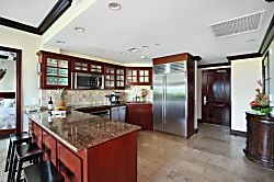 Waipouli Beach Resort Oceanfront Condo G104