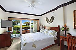 Waipouli Beach Resort Oceanfront Condo G104