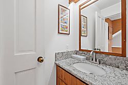 Kanaloa at Kona 2103 - Bathroom