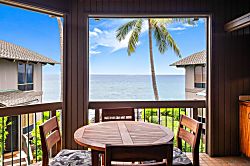 Kanaloa at Kona 2103 - Outdoor dining