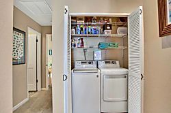 Kanaloa at Kona Oceanview Condo