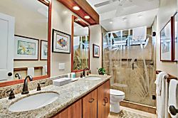 Kanaloa at Kona Oceanview Condo