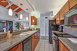 Kanaloa at Kona Condo