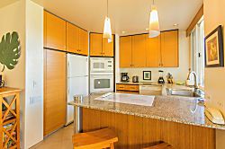 Palms at Wailea 2106