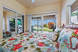 180 Degree Ocean Views