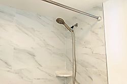 Waikiki Banyan #2910-II