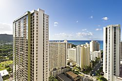 Waikiki Banyan #2910-II