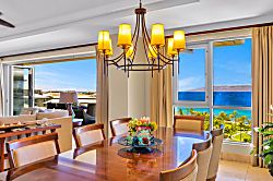 Honua Kai Konea 1029 - Elegant dining area framed by the sea