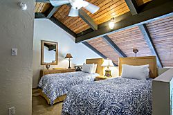 Papakea Resort D404