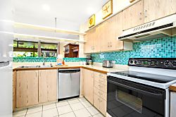 Kaanapali Royal KRO-Q102