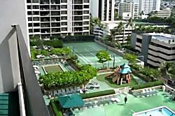 Waikiki Banyan#3502-I