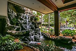 Waikiki Banyan#3502-I