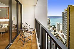 Waikiki Banyan#3502-I