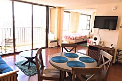 Waikiki Banyan#3502-I