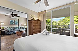 Maui Banyan T304