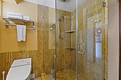 Waikiki Shore Waikiki Shore #918