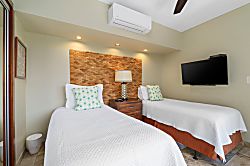 Waikiki Shore Waikiki Shore #918