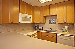 Kamaole Sands 10-405