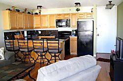 Waikiki Banyan #3401-I