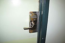 Waikiki Banyan #3401-I