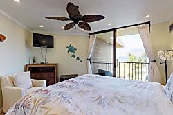 Kauhale Makai AC - View from king bed