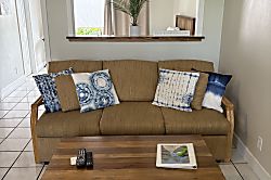 Harrigan's Kona Shores