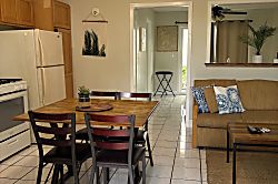 Harrigan's Kona Shores