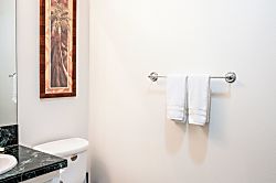 Ko Olina Coconut Plantation - Bathroom