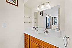 Waikiki Banyan 3014 T2