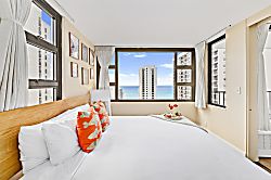 Waikiki Banyan 3014 T2