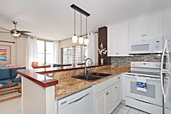 Alii Villas Ocean/Pool Views