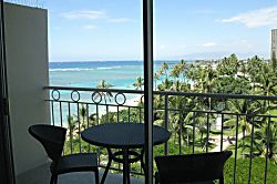 Waikiki Shore 805