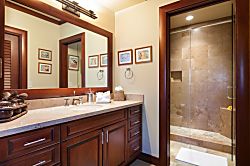 Waiulaula Gated Community 