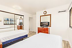 Waikiki Beach Tower Ocean 2 BDR on the 12th Floor