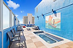 Pacific Monarch 2205