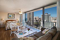 Pacific Monarch 2205