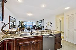 Keauhou Kona Surf & Racquet Club #3-203