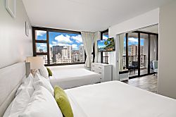 Waikiki Banyan 1804 T1