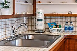 Waikiki Banyan 2205 T2