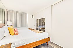 Ilikai Marina Ocean 1 BDR on the 3rd floor