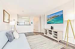 Ilikai Marina Ocean 1 BDR on the 3rd floor