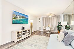 Ilikai Marina Ocean 1 BDR on the 3rd floor