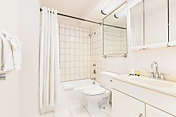 Ilikai Marina Ocean 1 BDR on the 3rd floor