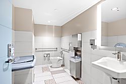 Waikiki Banyan 1802 T2