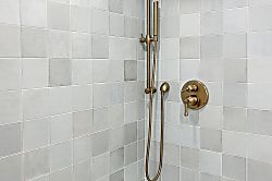 Mahana 802 - Bathroom