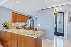 Mahana at Kaanapali Oceanfront Luxury Suite